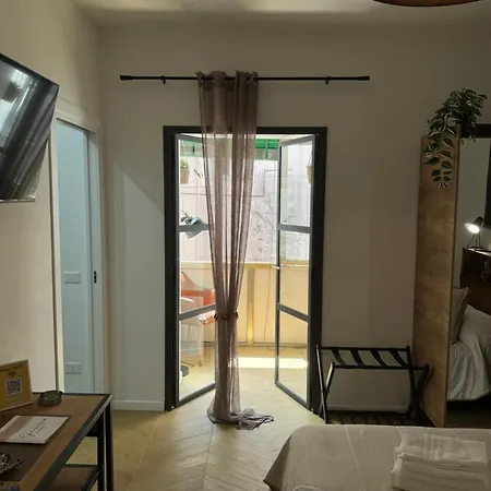 Gennarino Apartments - Panorama Suite With Balcony And Urban Loft-2
